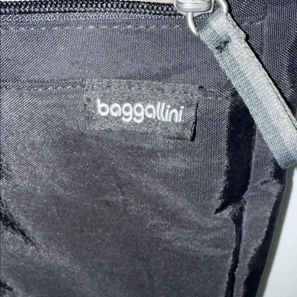Baggallini Black Crossbody Bag